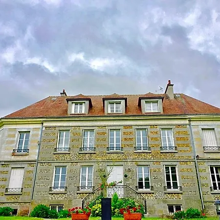 Chateau Anaselle Bed & Breakfast 3*