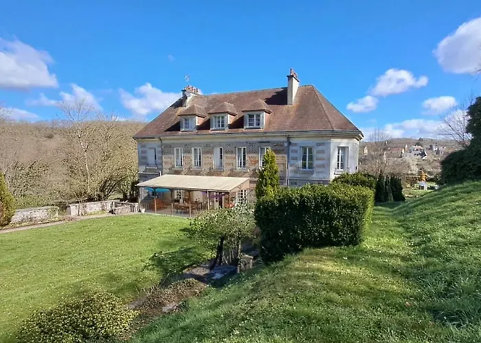 Chateau Anaselle Nocleg ze śniadaniem 3*