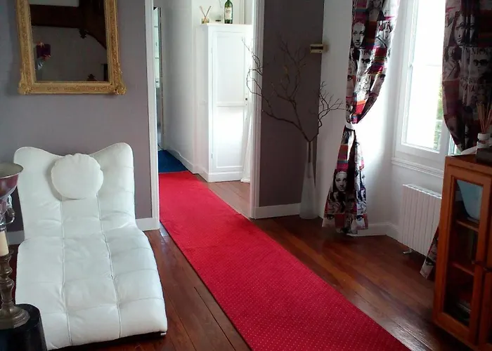 Nocleg ze śniadaniem Chateau Anaselle 3*