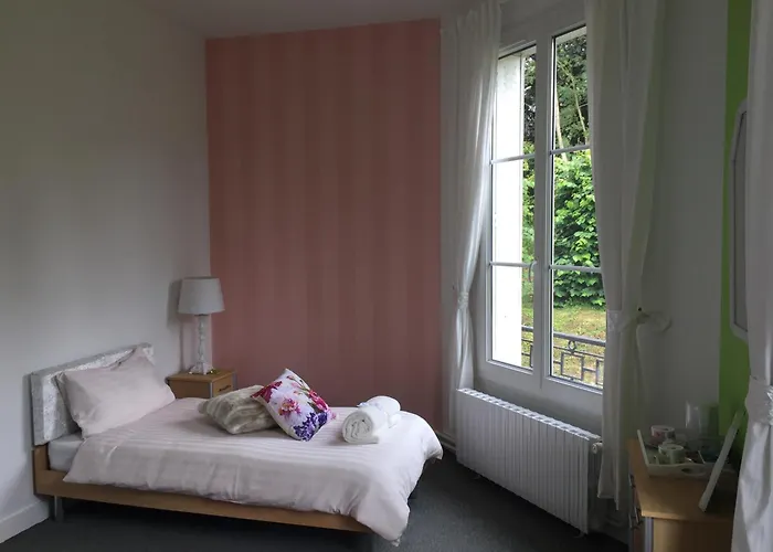 Chateau Anaselle Nocleg ze śniadaniem Condé-sur-Noireau